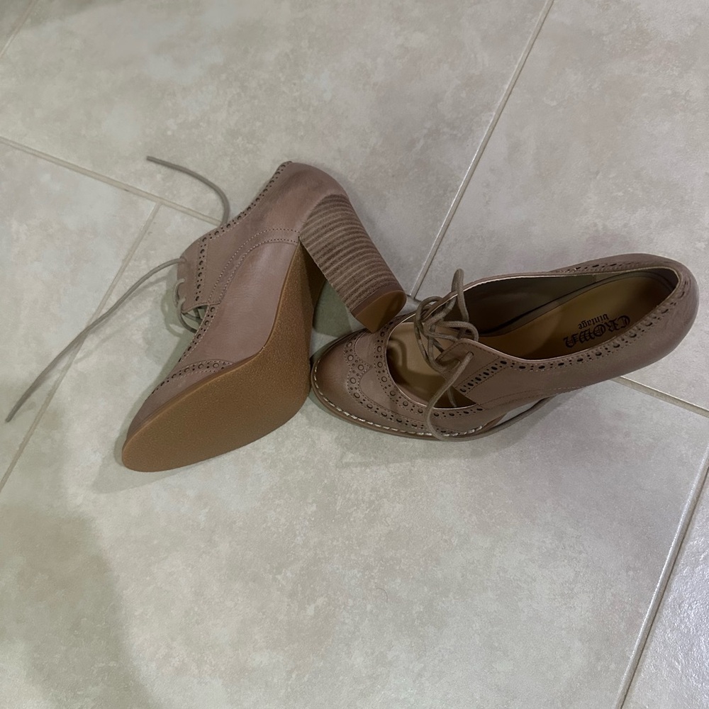 Crown Vintage Taupe Lace-Up Heels - Picture 2 of 4